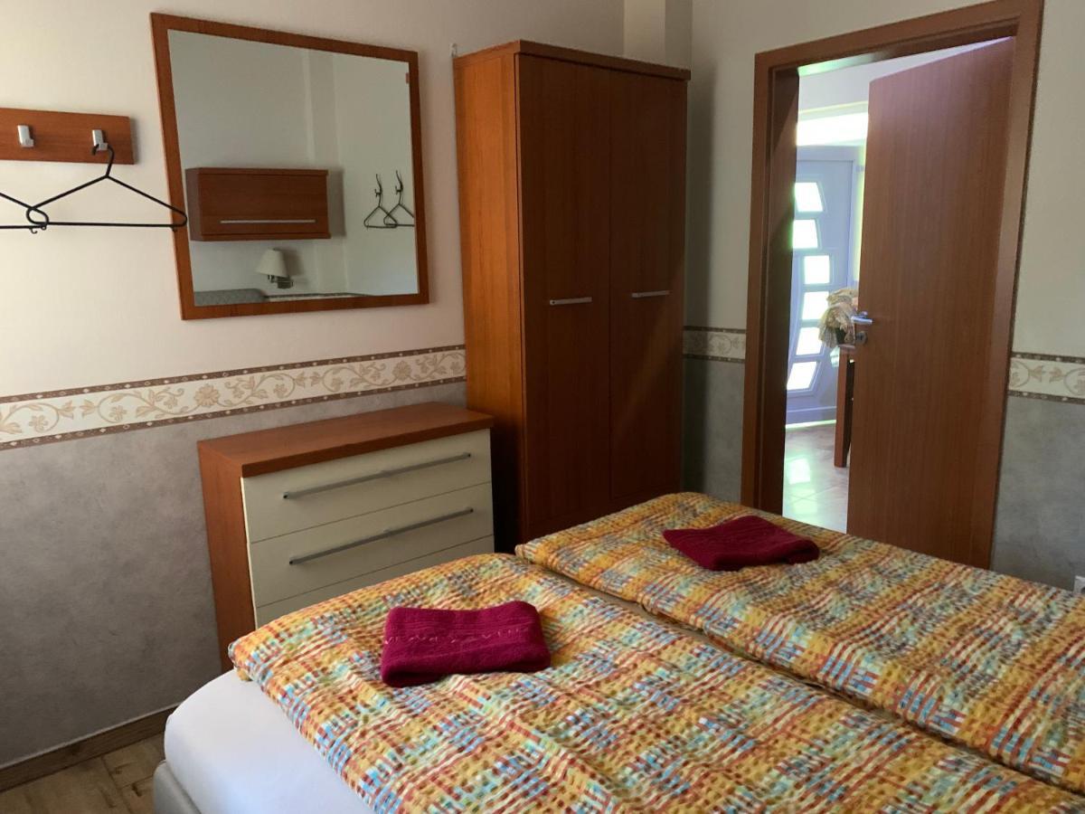 Villa Gracia Patince Dış mekan fotoğraf