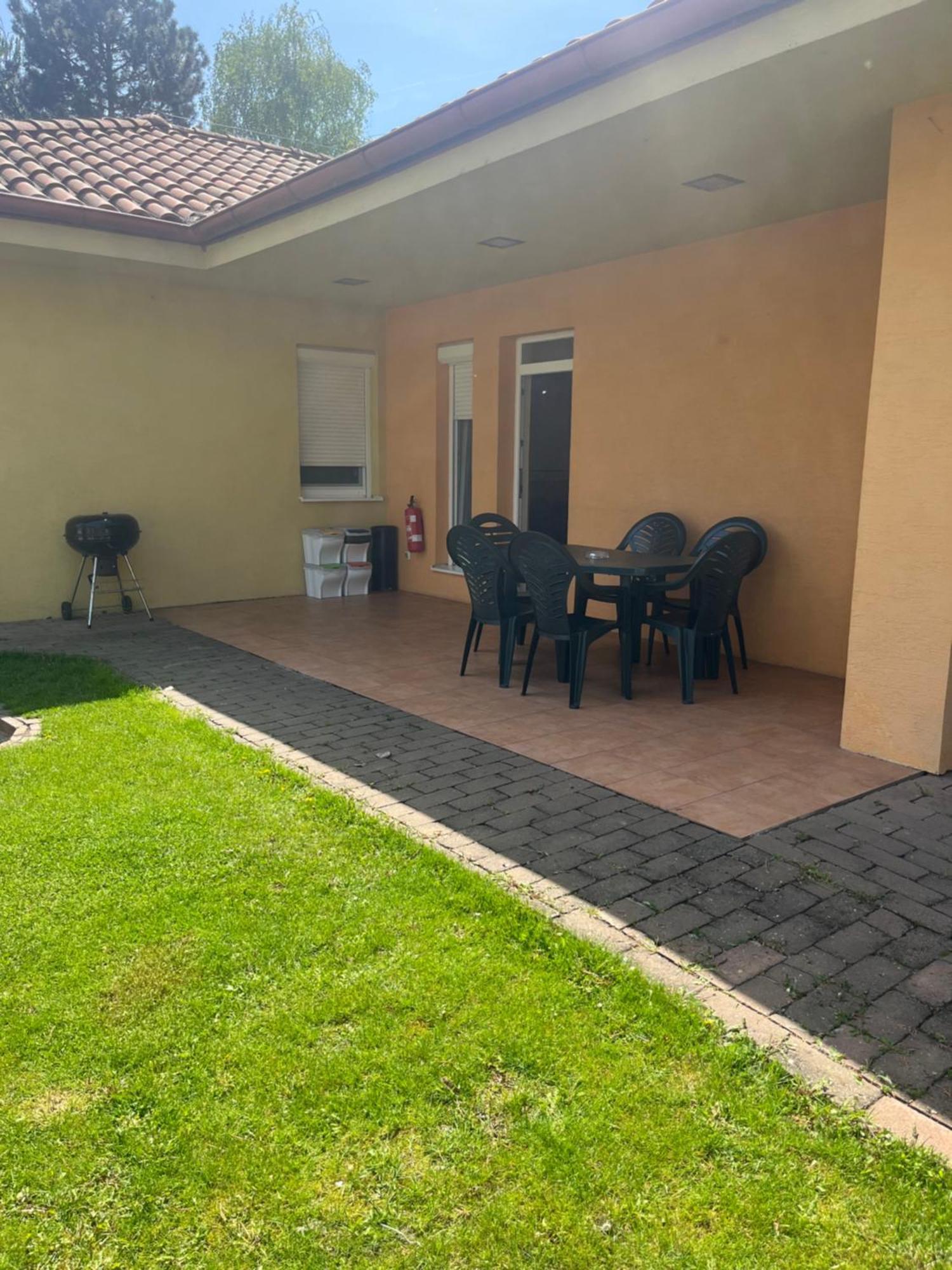 Villa Gracia Patince Dış mekan fotoğraf
