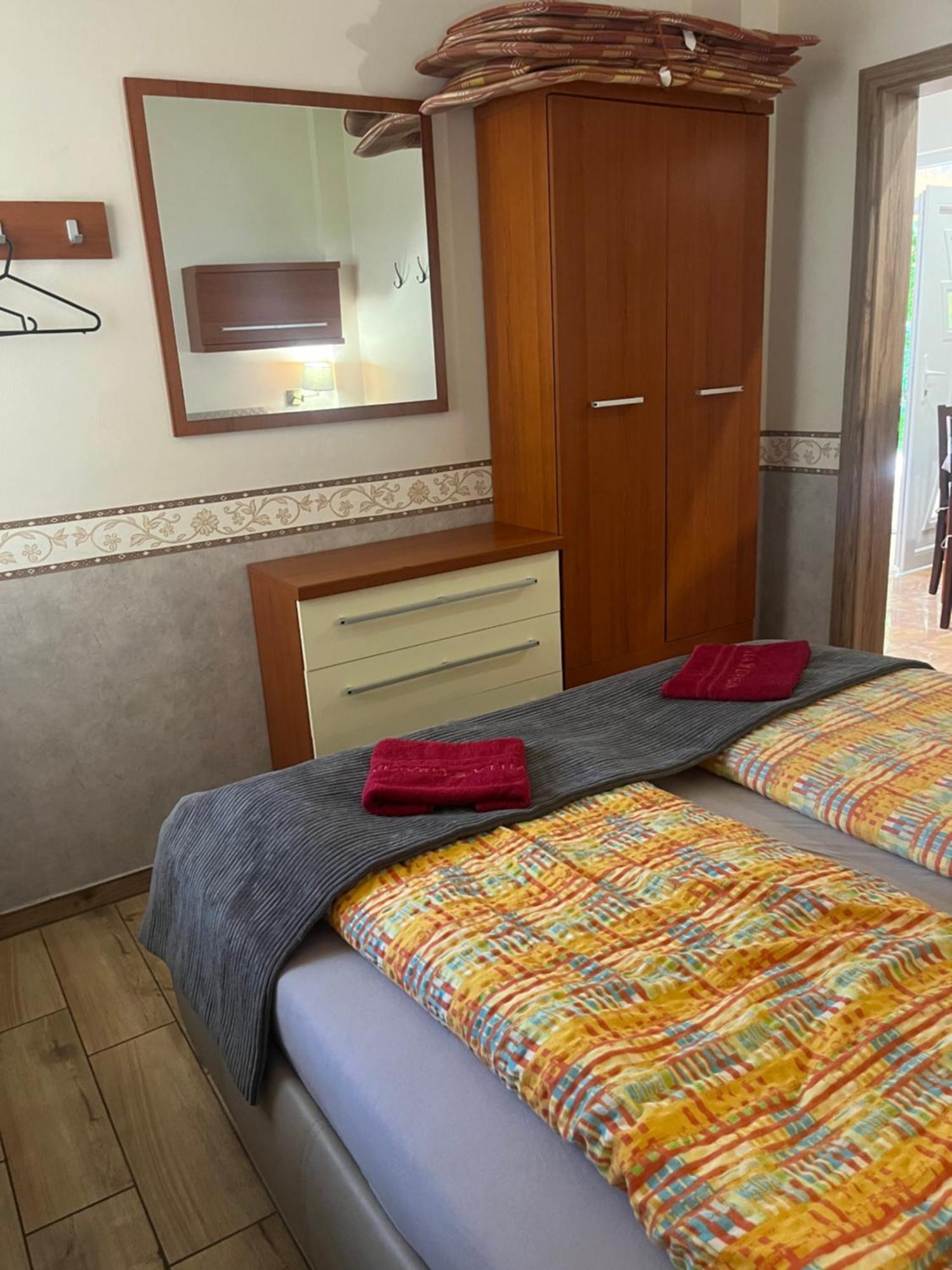 Villa Gracia Patince Dış mekan fotoğraf