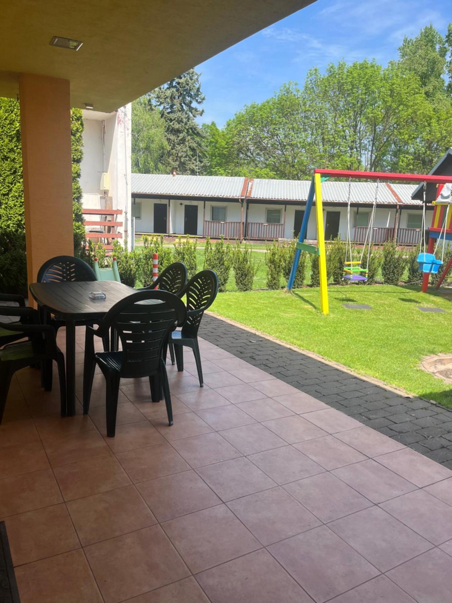 Villa Gracia Patince Dış mekan fotoğraf